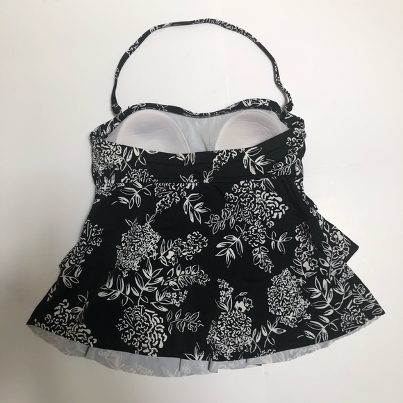 UPSTREAM☀️Bathing Suit Top - Picture 5 of 5